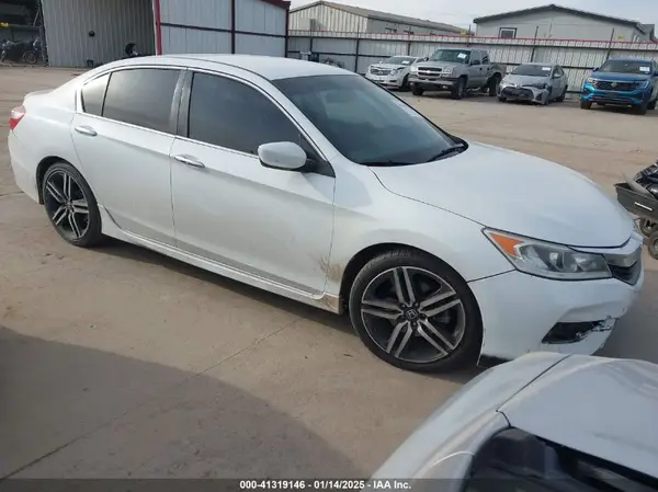 1HGCR2F58HA106849 2017 HONDA ACCORD - Image 1