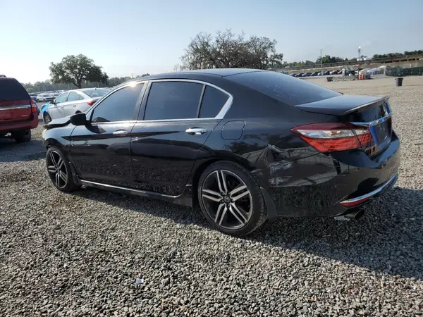 1HGCR2F58HA128821 2017 HONDA ACCORD - Image 2