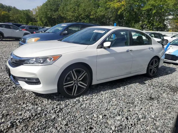 1HGCR2F58HA137454 2017 HONDA ACCORD - Image 1
