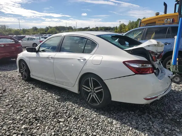 1HGCR2F58HA137454 2017 HONDA ACCORD - Image 2