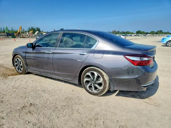 1HGCR2F58HA142542 2017 HONDA ACCORD - Image 2