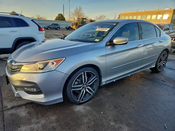 1HGCR2F58HA145747 2017 HONDA ACCORD - Image 1