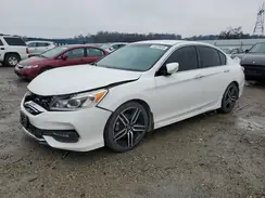 1HGCR2F58HA208944 2017 HONDA ACCORD