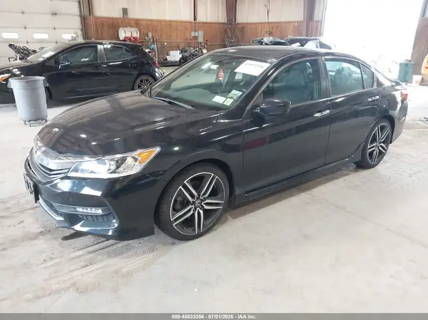 1HGCR2F58HA231253 2017 HONDA ACCORD - Image 2