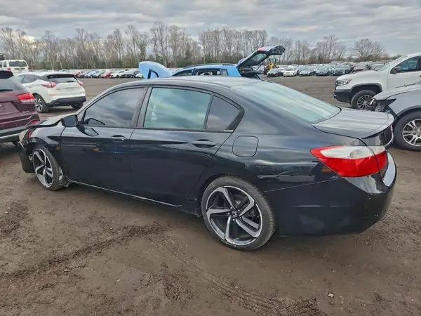 1HGCR2F58HA245136 2017 HONDA ACCORD - Image 2