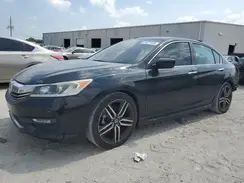 1HGCR2F58HA252703 2017 HONDA ACCORD