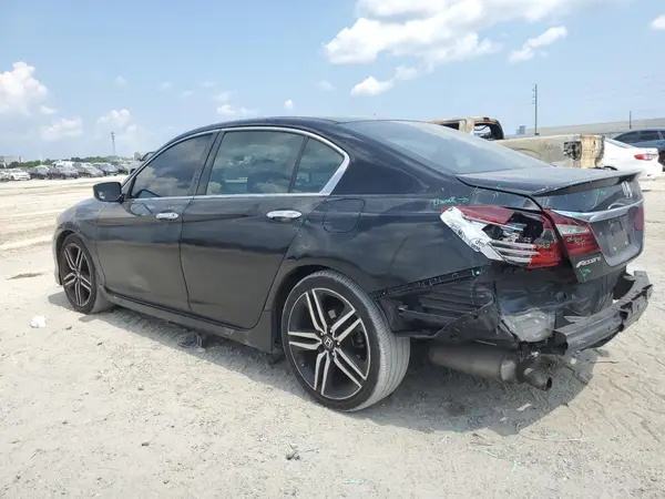 1HGCR2F58HA252703 2017 HONDA ACCORD - Image 2