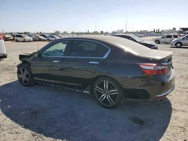 1HGCR2F58HA256248 2017 HONDA ACCORD - Image 2