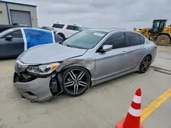 1HGCR2F58HA256962 2017 HONDA ACCORD