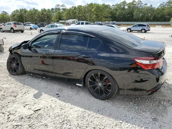 1HGCR2F58HA263720 2017 HONDA ACCORD - Image 2