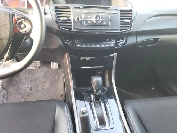1HGCR2F58HA268402 2017 HONDA ACCORD - Image 8