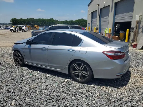 1HGCR2F58HA271509 2017 HONDA ACCORD - Image 2