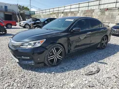1HGCR2F58HA281778 2017 HONDA ACCORD