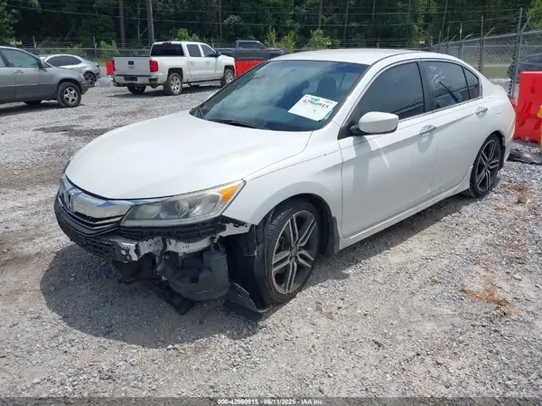 1HGCR2F58HA289136 2017 HONDA ACCORD - Image 2