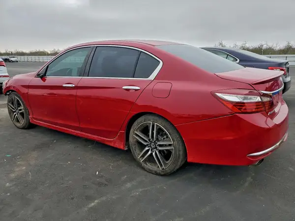 1HGCR2F58HA296913 2017 HONDA ACCORD - Image 2