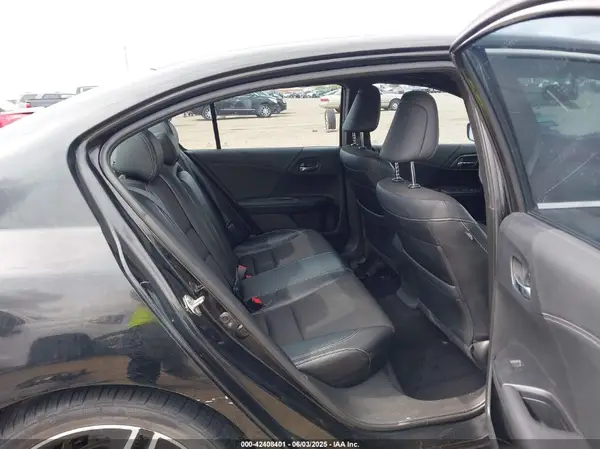 1HGCR2F58HA301012 2017 HONDA ACCORD - Image 8