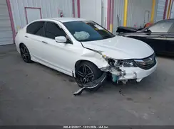 1HGCR2F58HA305786 2017 HONDA ACCORD
