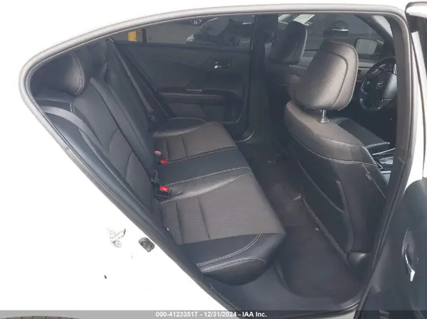 1HGCR2F58HA305786 2017 HONDA ACCORD - Image 8