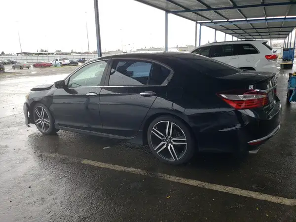 1HGCR2F58HA308056 2017 HONDA ACCORD - Image 2