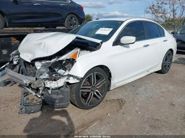 1HGCR2F59GA013045 2016 HONDA ACCORD - Image 2
