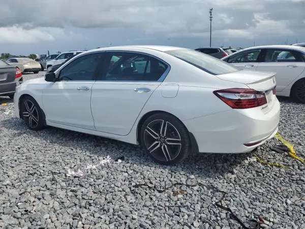 1HGCR2F59GA015653 2016 HONDA ACCORD - Image 2