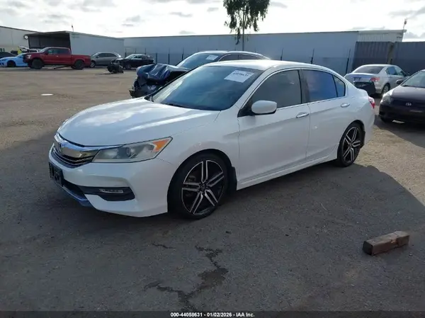 1HGCR2F59GA028855 2016 HONDA ACCORD - Image 2