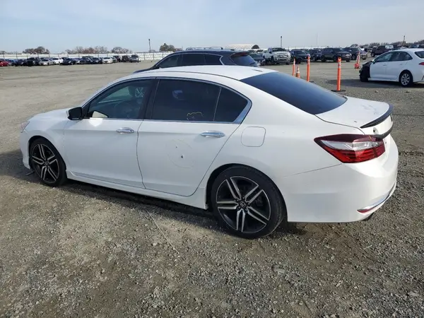 1HGCR2F59GA055294 2016 HONDA ACCORD - Image 2