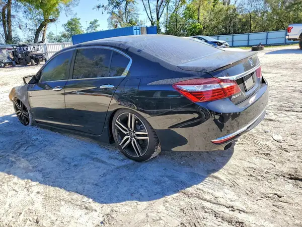 1HGCR2F59GA061869 2016 HONDA ACCORD - Image 2
