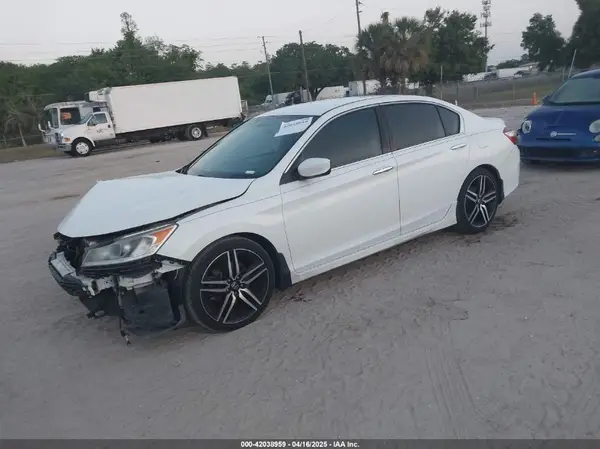 1HGCR2F59GA065470 2016 HONDA ACCORD - Image 2