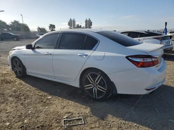 1HGCR2F59GA097433 2016 HONDA ACCORD - Image 2