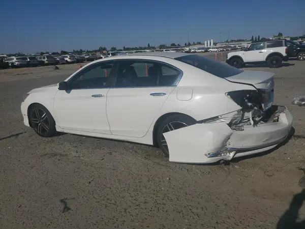 1HGCR2F59GA104798 2016 HONDA ACCORD - Image 2