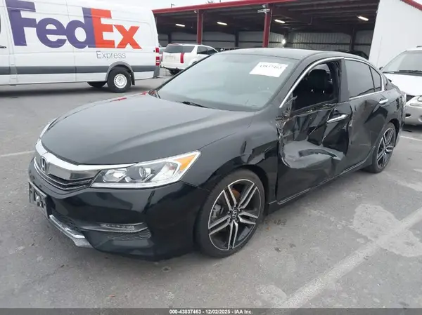 1HGCR2F59GA113680 2016 HONDA ACCORD - Image 2
