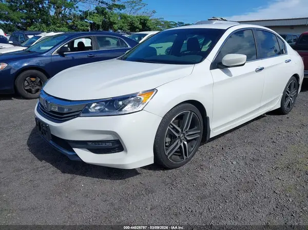 1HGCR2F59GA128020 2016 HONDA ACCORD - Image 2