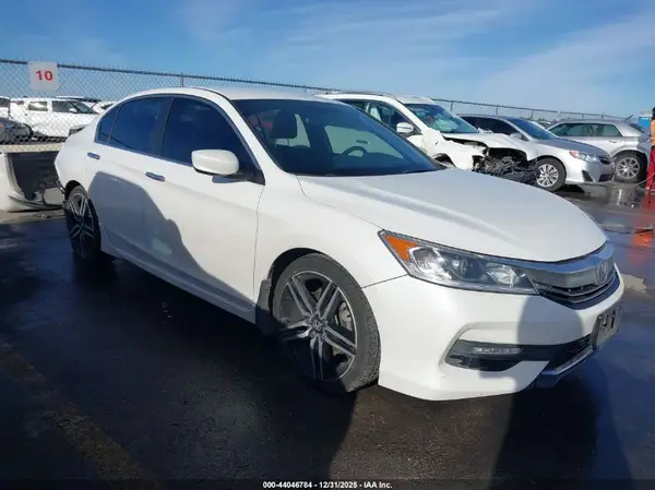 1HGCR2F59GA132116 2016 HONDA ACCORD - Image 1