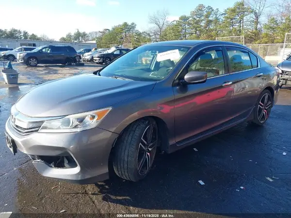 1HGCR2F59GA192025 2016 HONDA ACCORD - Image 2