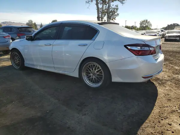 1HGCR2F59GA213102 2016 HONDA ACCORD - Image 2
