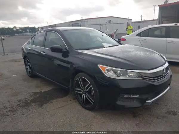 1HGCR2F59HA004203 2017 HONDA ACCORD - Image 1