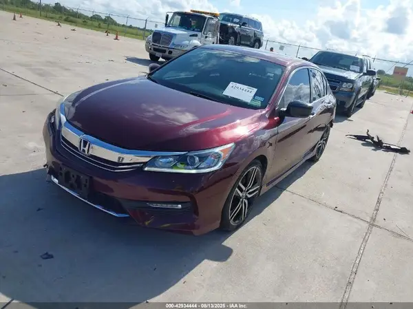 1HGCR2F59HA015427 2017 HONDA ACCORD - Image 2
