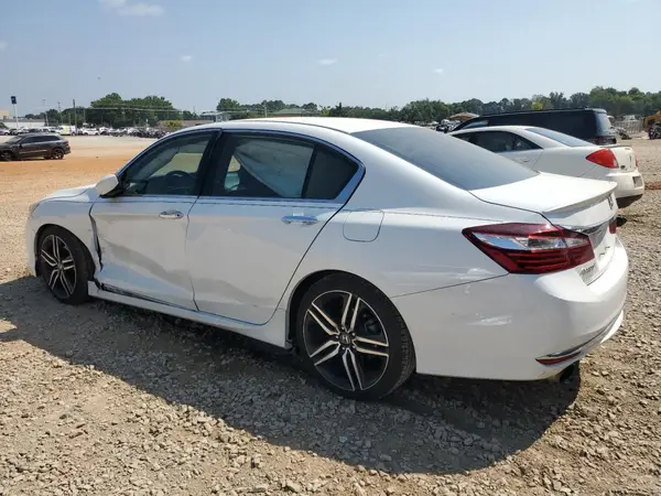 1HGCR2F59HA026802 2017 HONDA ACCORD - Image 2