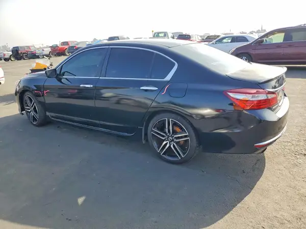 1HGCR2F59HA029540 2017 HONDA ACCORD - Image 2