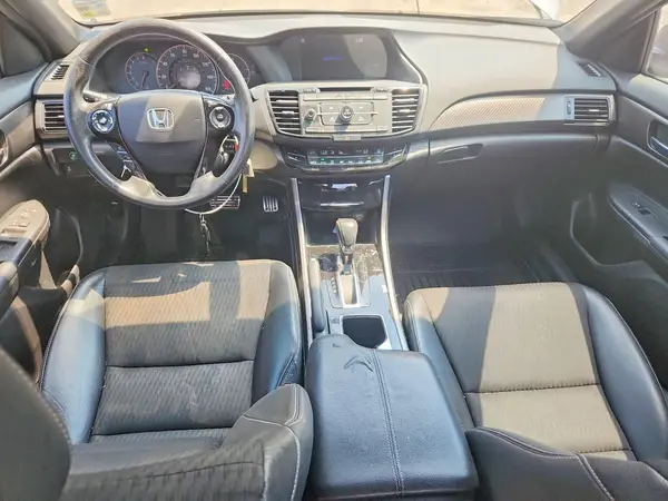 1HGCR2F59HA053630 2017 HONDA ACCORD - Image 8