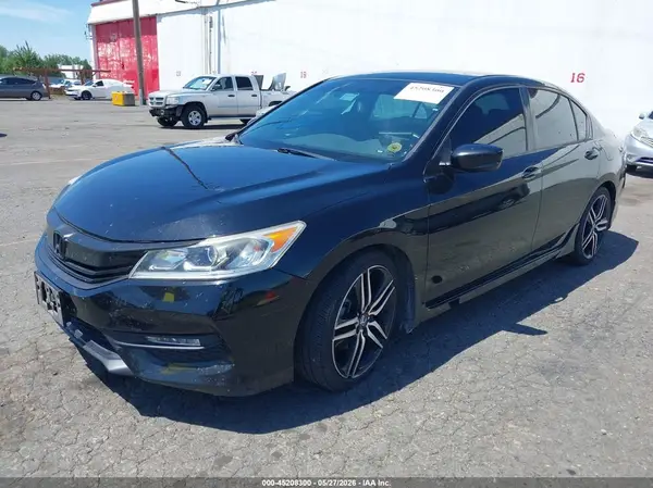 1HGCR2F59HA058729 2017 HONDA ACCORD - Image 2