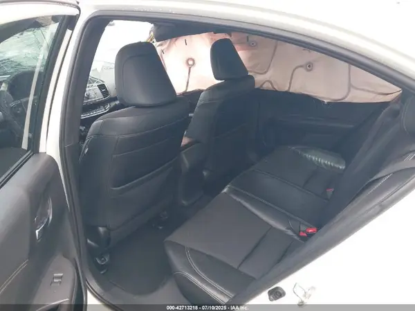 1HGCR2F59HA063767 2017 HONDA ACCORD - Image 8