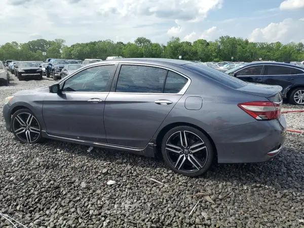 1HGCR2F59HA065602 2017 HONDA ACCORD - Image 2