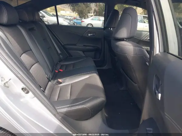 1HGCR2F59HA071335 2017 HONDA ACCORD - Image 8