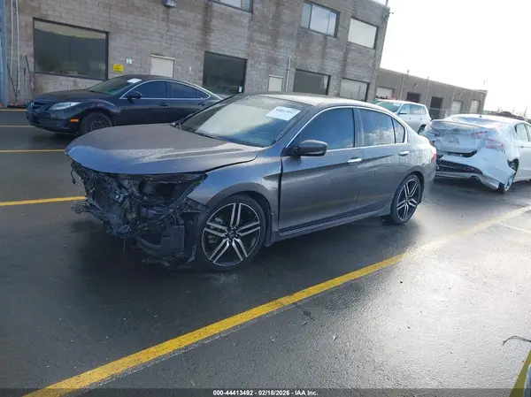 1HGCR2F59HA080097 2017 HONDA ACCORD - Image 2