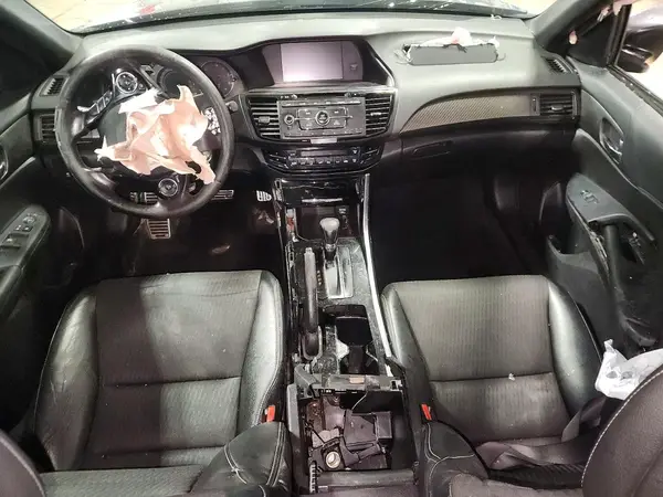 1HGCR2F59HA103975 2017 HONDA ACCORD - Image 8