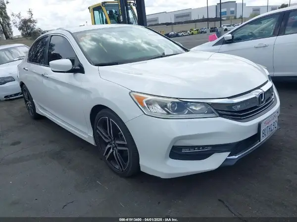 1HGCR2F59HA112062 2017 HONDA ACCORD - Image 1