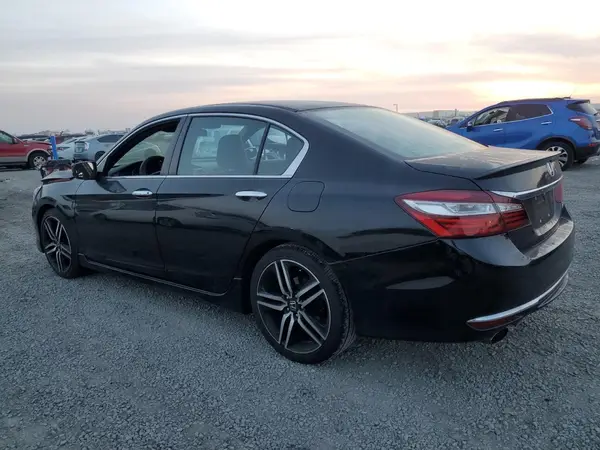1HGCR2F59HA121716 2017 HONDA ACCORD - Image 2