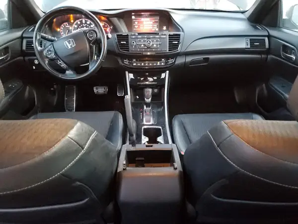 1HGCR2F59HA121716 2017 HONDA ACCORD - Image 8